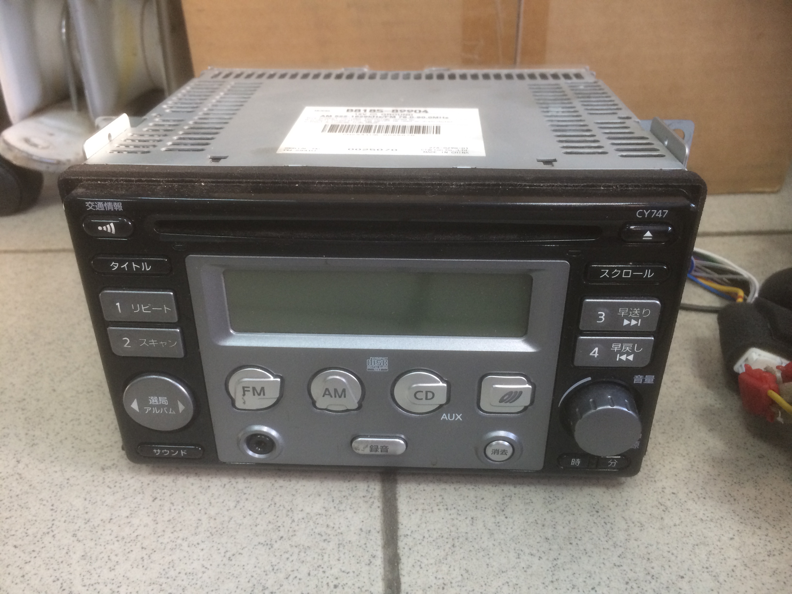 Магнитола NISSAN NOTE E11 [B8185-89904] CY747 [б/у]