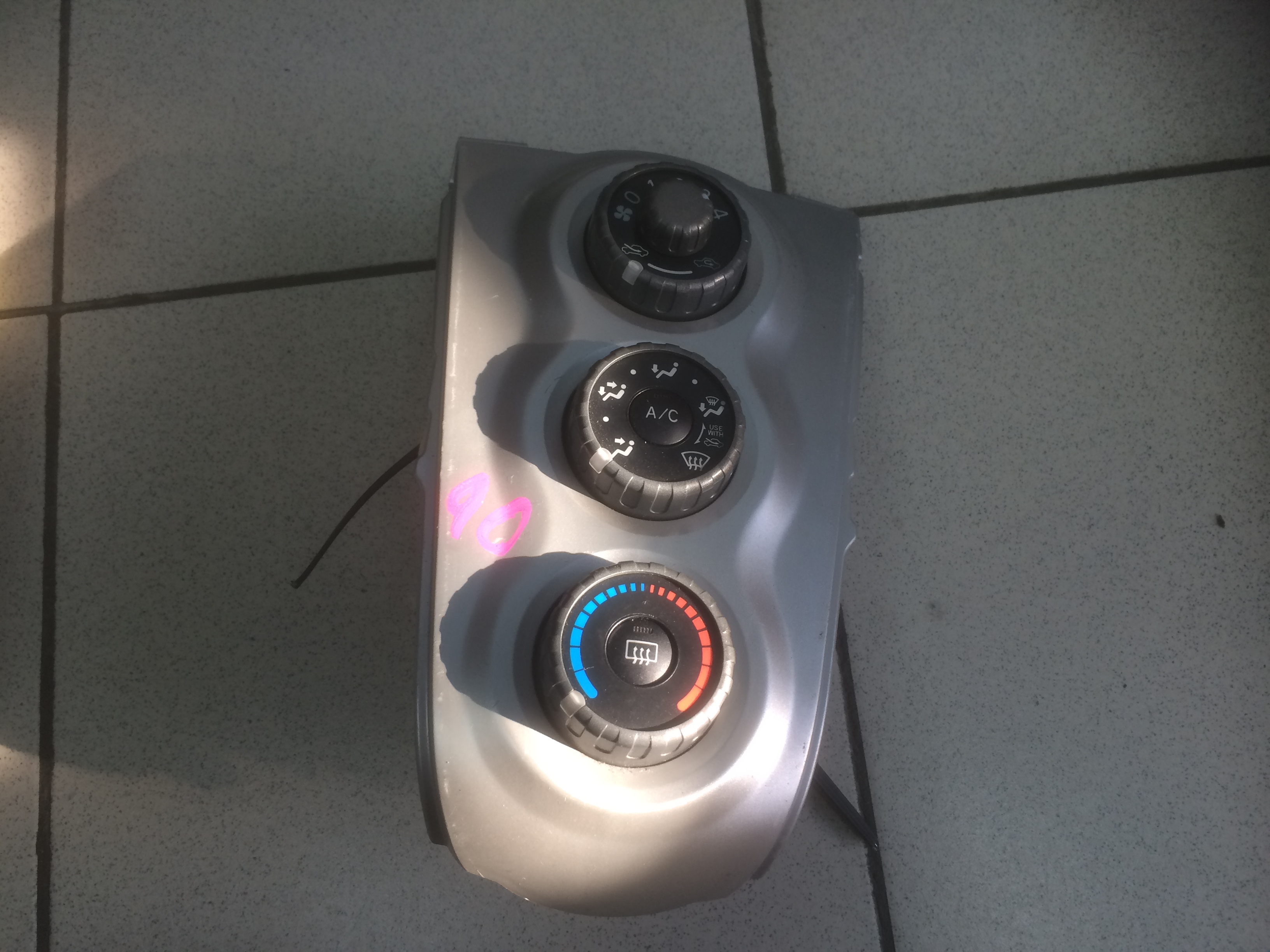 Панель климат контроля TOY VITZ KSP90 '07 [б/у]