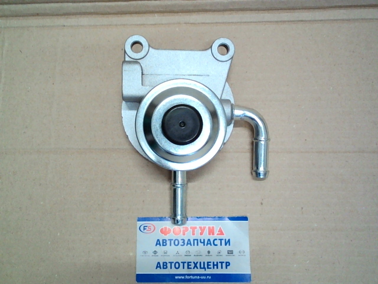 Насос ручной подкачки 23380-17420 TW  HDJ100/HZJ105 (Диаметр патрубков 12мм)