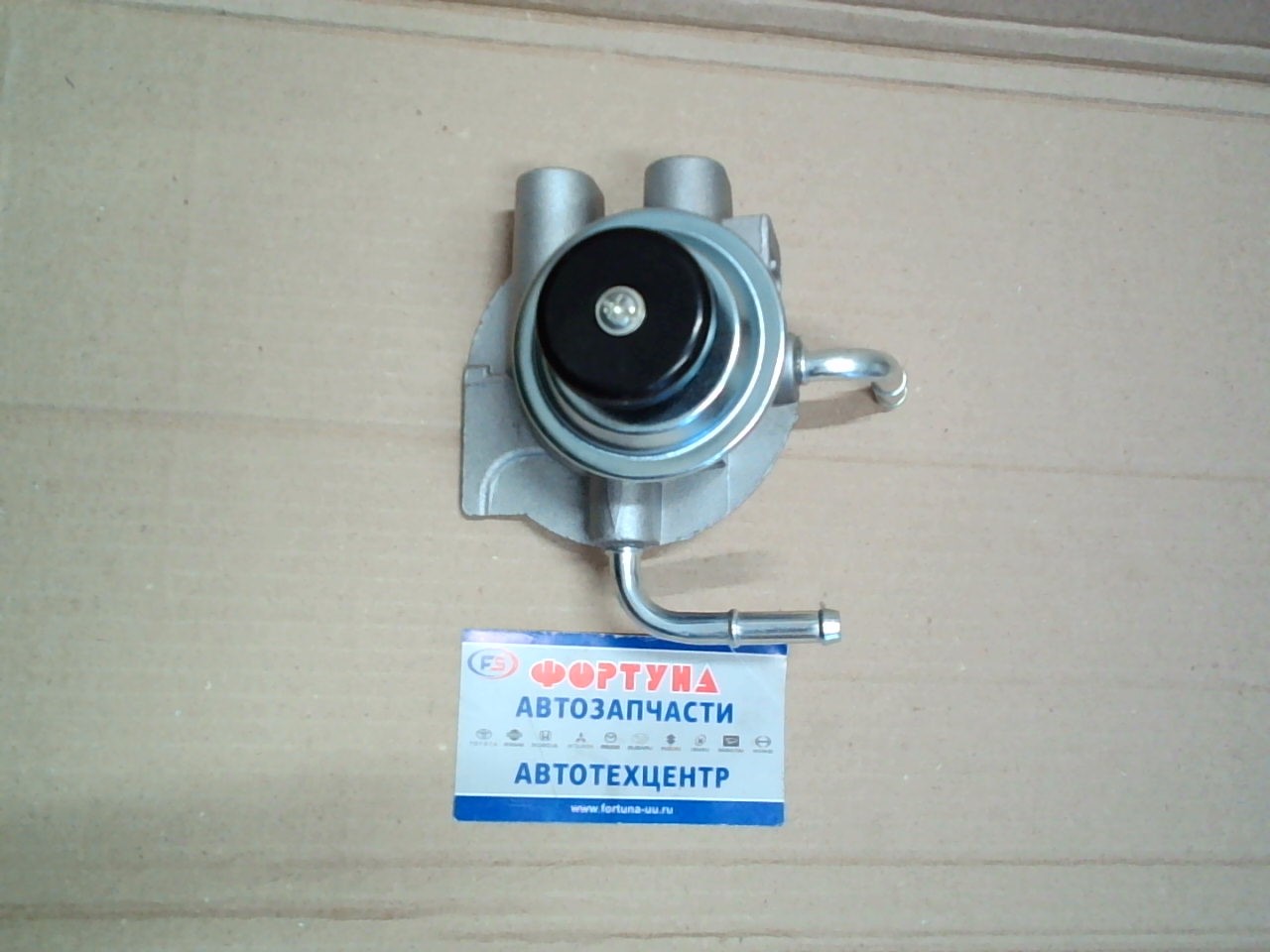 Насос ручной подкачки FXW113 /R2S6-13-ZA0/MQ908330/901772  R2-/SK22 /Редкий/креп.сбоку/растояние38/