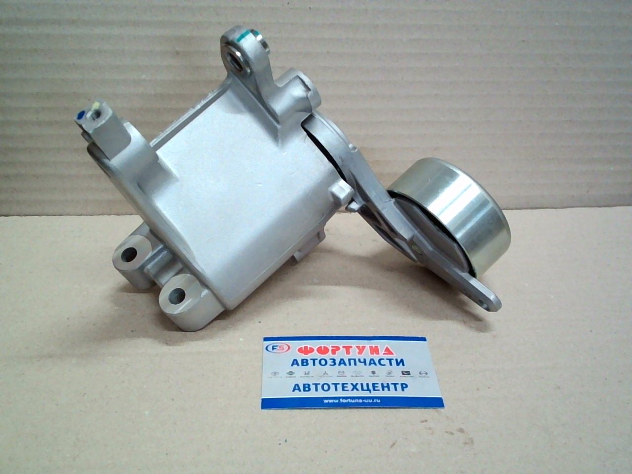 Натяжитель ремня 16620-0L020/16620-30031 TOYOTA(TW)/Daishin /HIACE, HILUX 2.5,  3.0 '01-/