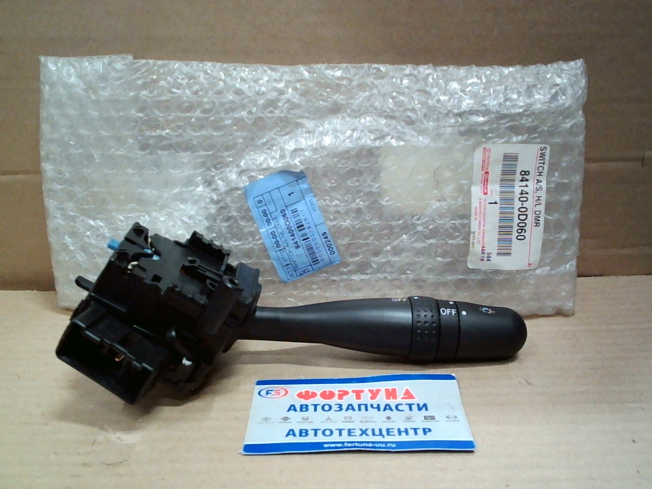 Переключатель подрулевой 84140-0D060 TOYOTA / NCP1#,  ZZE12#,  ZZE13#,  ACA2# '00-,  NCP5#,  NCZ2# '05-/