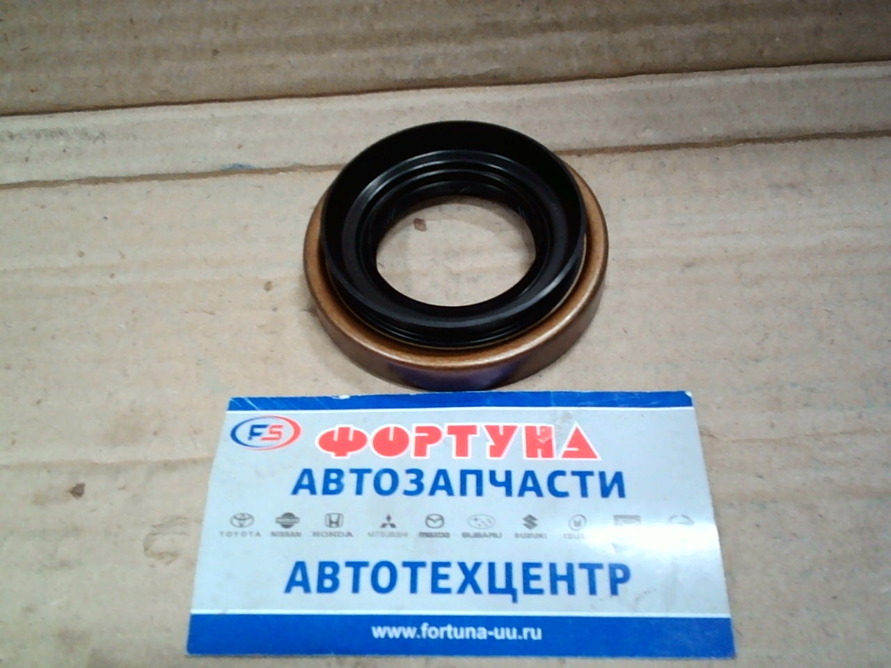 Сальник 35x63x10x16 metal TOY [90311-35032] BH2992-E0 NOK