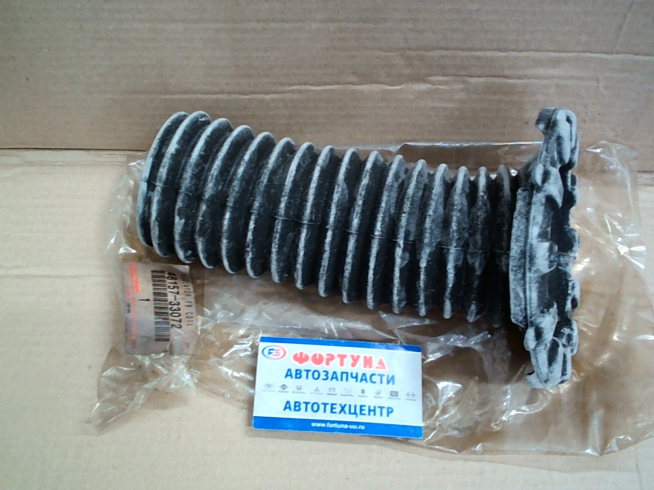 Пыльник амортизатора 48157-33072 TOYOTA /ACV40, GSV50/