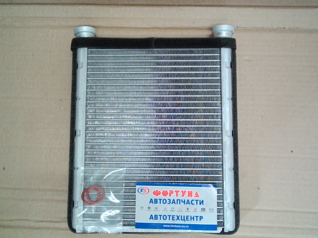 Радиатор печки HR-1** [87107-32120] /(узкий 22мм) PREMIO, ALLION, WISH, OPA, VISTA ARDEO '01-'07/ AD