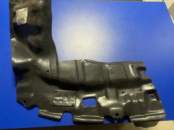 Защита двигателя TOY PLATZ, VITZ, Funcargo, RAUM 20,  IST FRONT LH (ST-TYV1-025-2) SAT