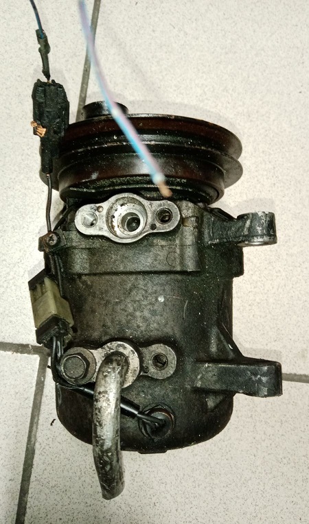 Насос кондицианера CD20 (BLUEBIRD SU14) [б/у] 84863-45010