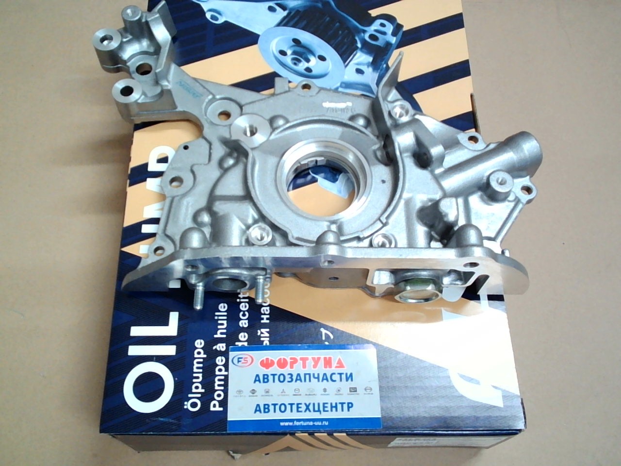 Маслянный насос 15100-20050 (OPT-100) AISIN /1MZFE '99-,  3MZFE '05-/