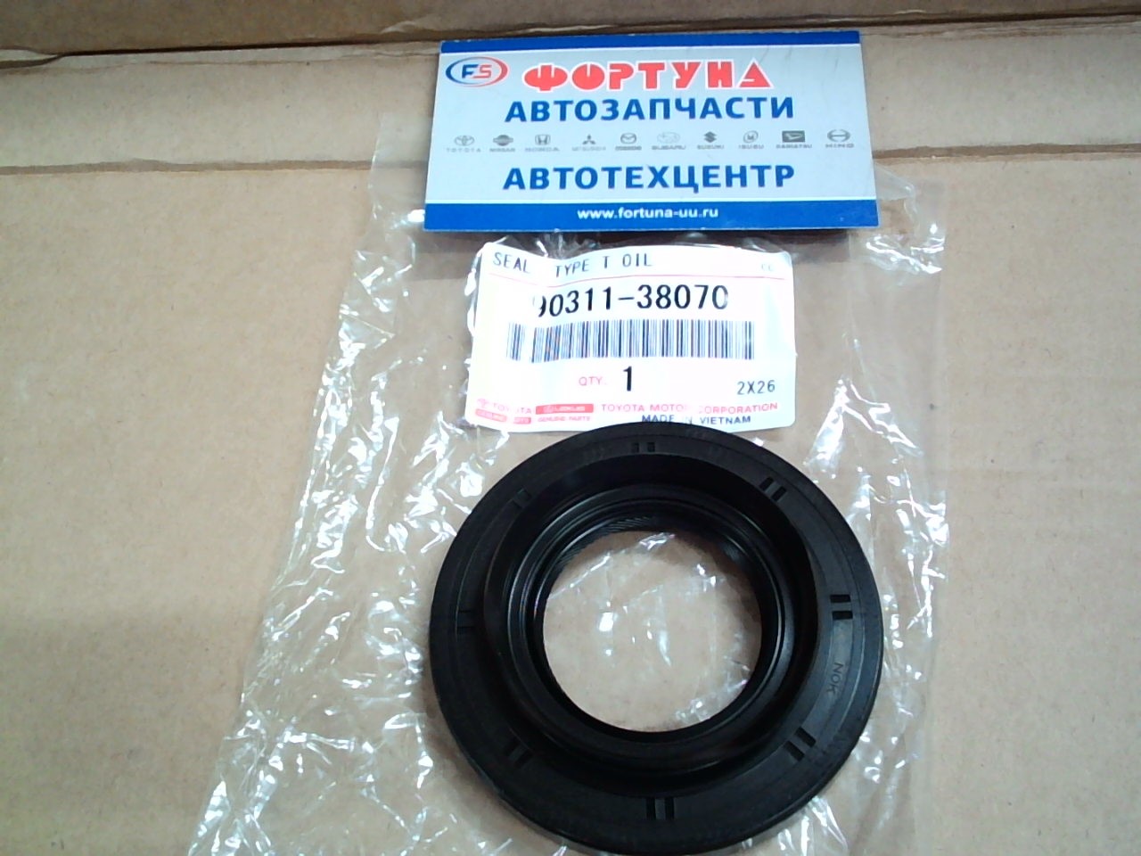 Сальник 38x74x11x18 met TOY [90311-38070] TOYOTA