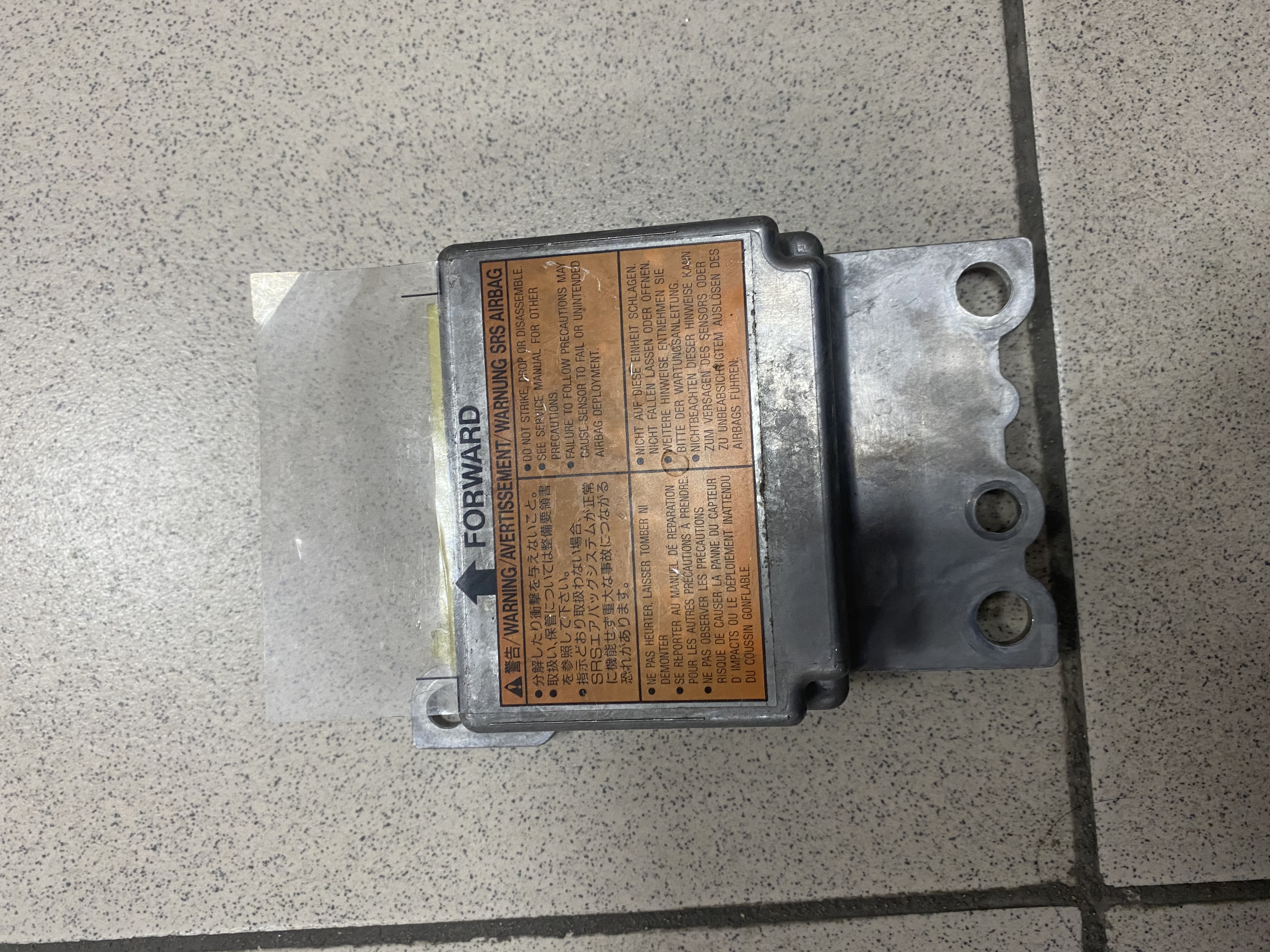 Блок управления Airbag NIS XTRAIL T30 [28556-8H500]  [б/у]