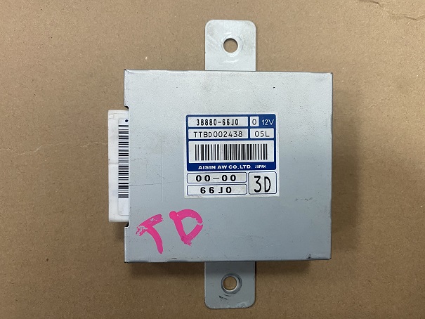 Блок переключения КПП SUZ ESCUDO TD94 H27A '07 [38880-66J00] [б/у]