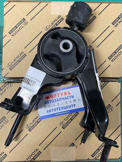 Подушка двигателя 12371-21250 TOYOTA /REAR 2ZR#, 1NZFE Premio, Allion 26# '07-,  Wish 2# '09-/
