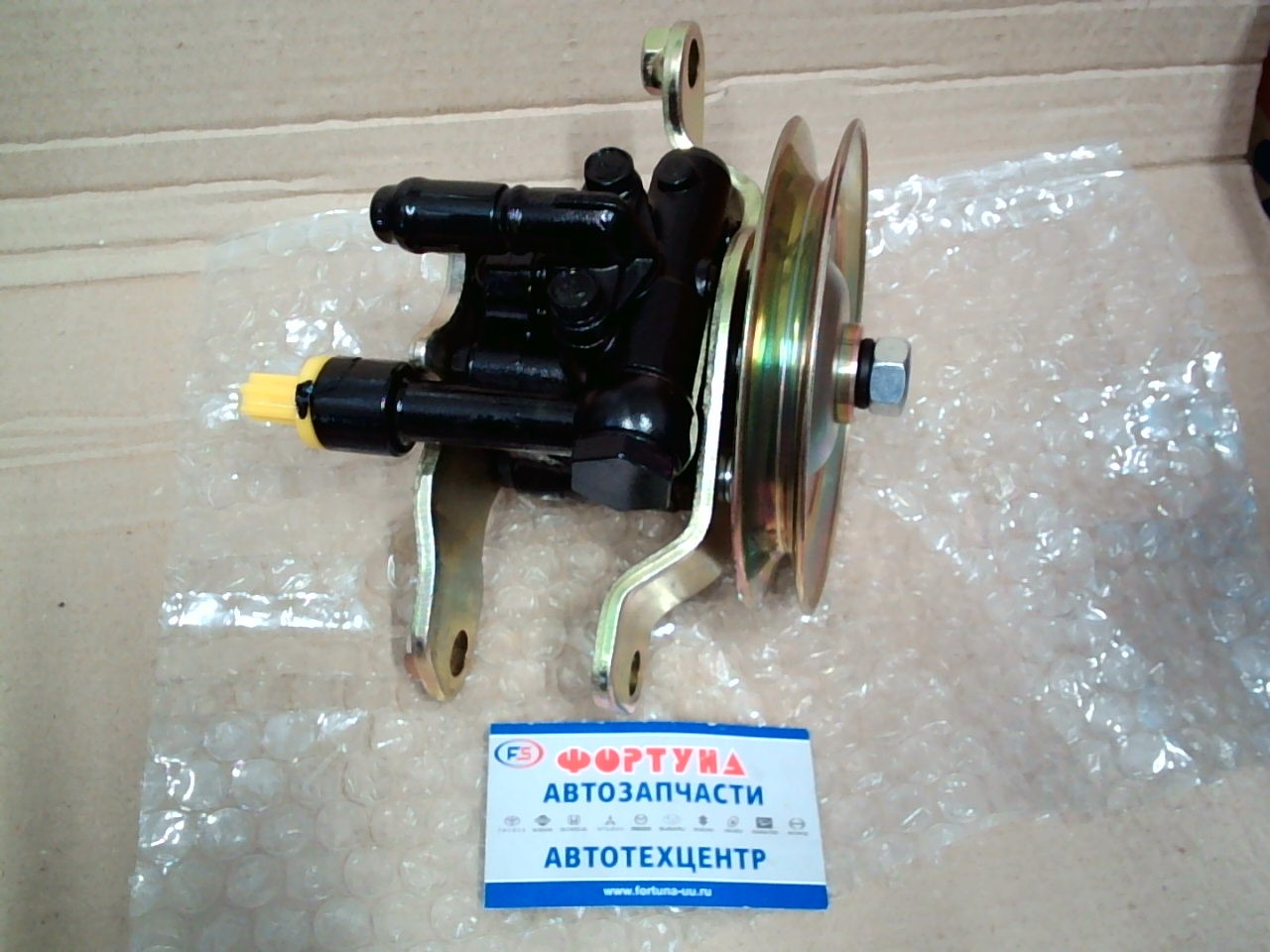 Насос гидроусилителя 49110-3T400 (DPV215) DAGGER /TD23,  TD27 F23/