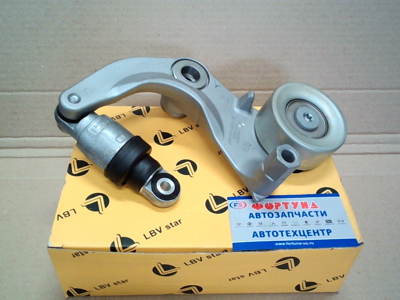 Натяжитель ремня  31170-R0A-015 (TW) /CR-V/Accord 2.0.2.4/