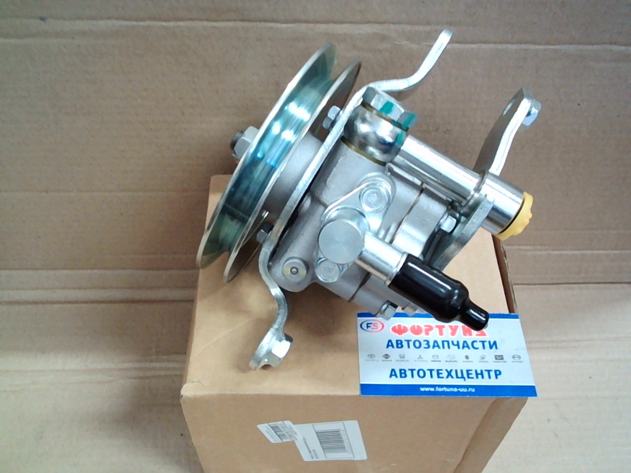 Насос гидроусилителя 49110-5T100 TW /ATLAS F23 TD25 TD27 QD32/