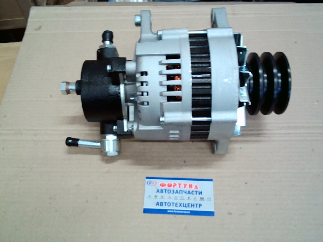 Генератор 4HF1,  4HE1,  4HG1,  4HL1 (DAL016) DAGGER /24V 60A 60cc/