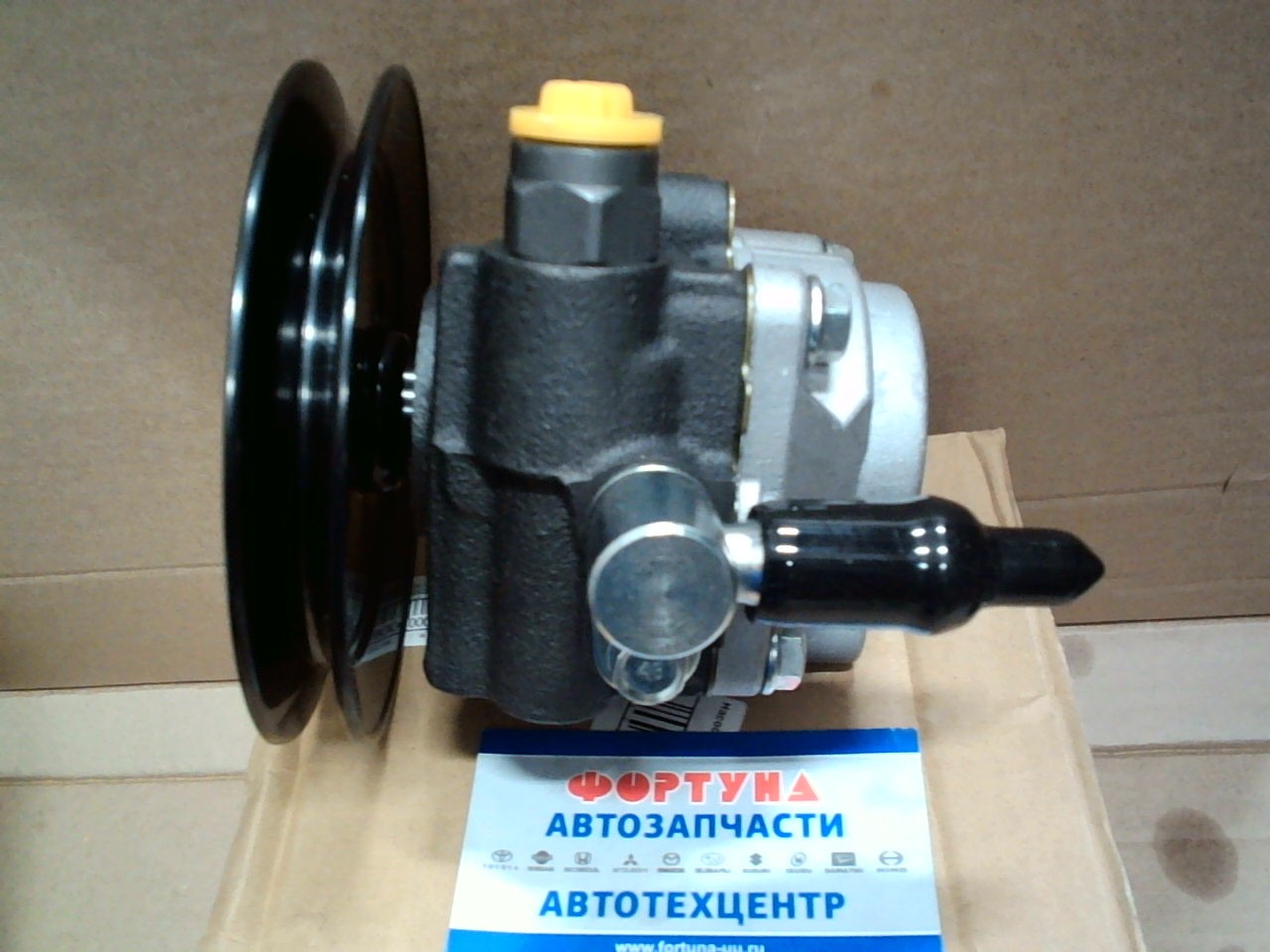 Насос гидроусилителя 44320-26074 TW /3L LH103,  LH112,  LH113,  LH123,  LH125/