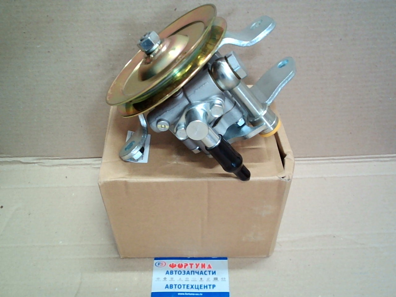 Насос гидроусилителя 49110-65G10 TW /TD27T D21/