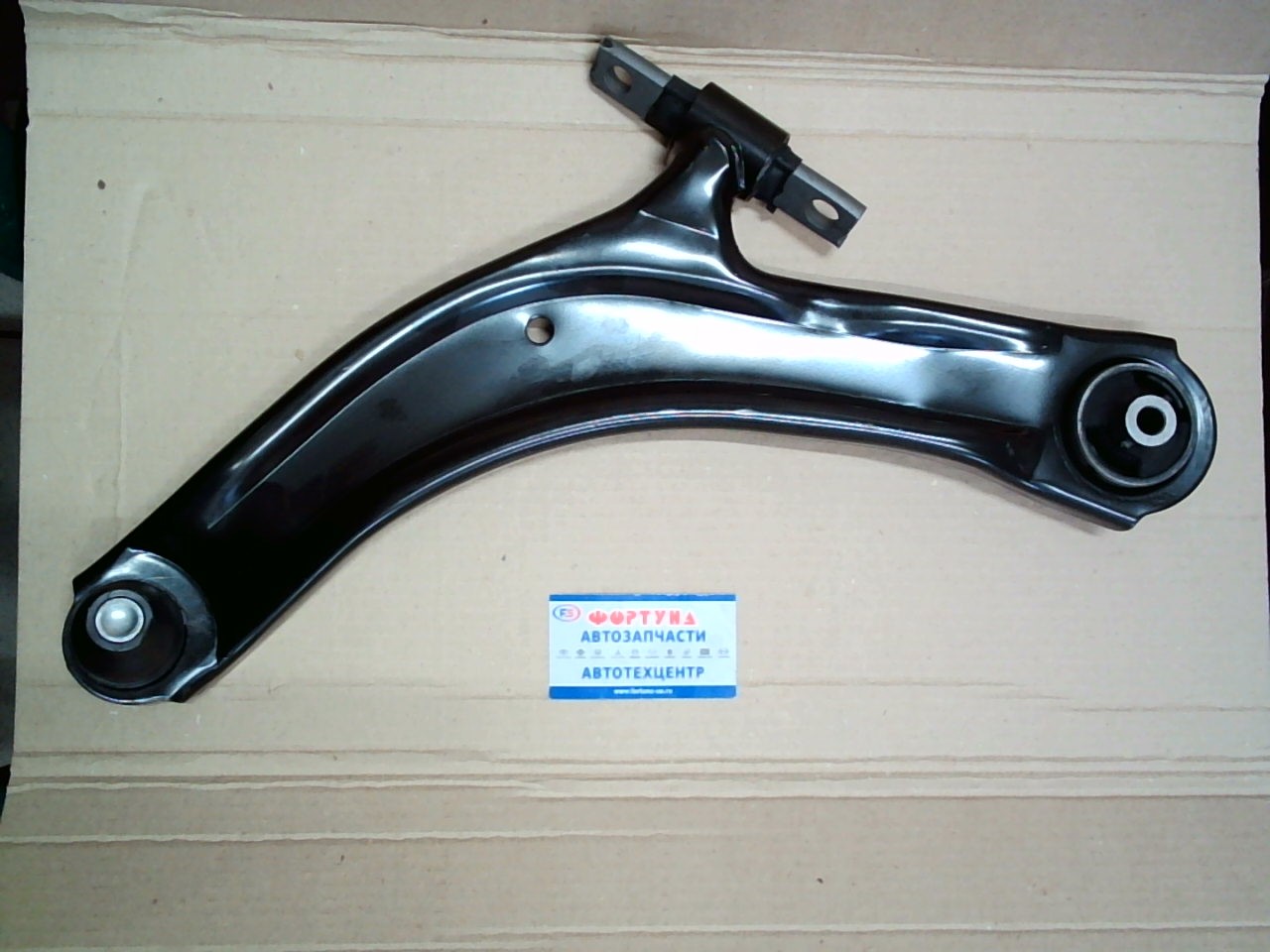 Рычаг 54501-JE20A DAGGER /FRONT LOW LH QASHQAI J10,  X-TRAIL T31/