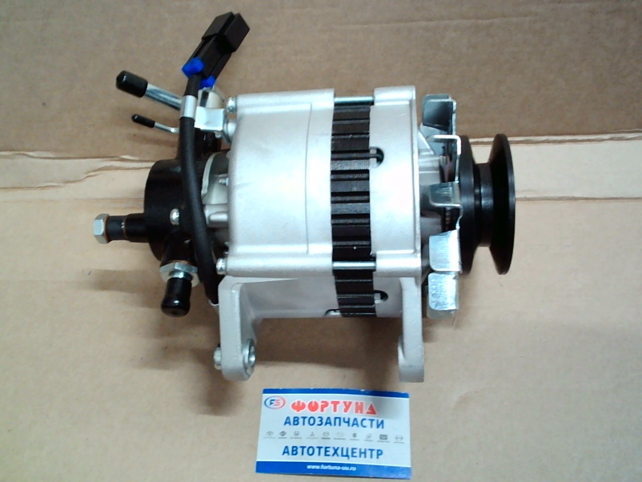 Генератор 4JA1,  4JB1,  4JG2 (DAL008) DAGGER /12V 70A/