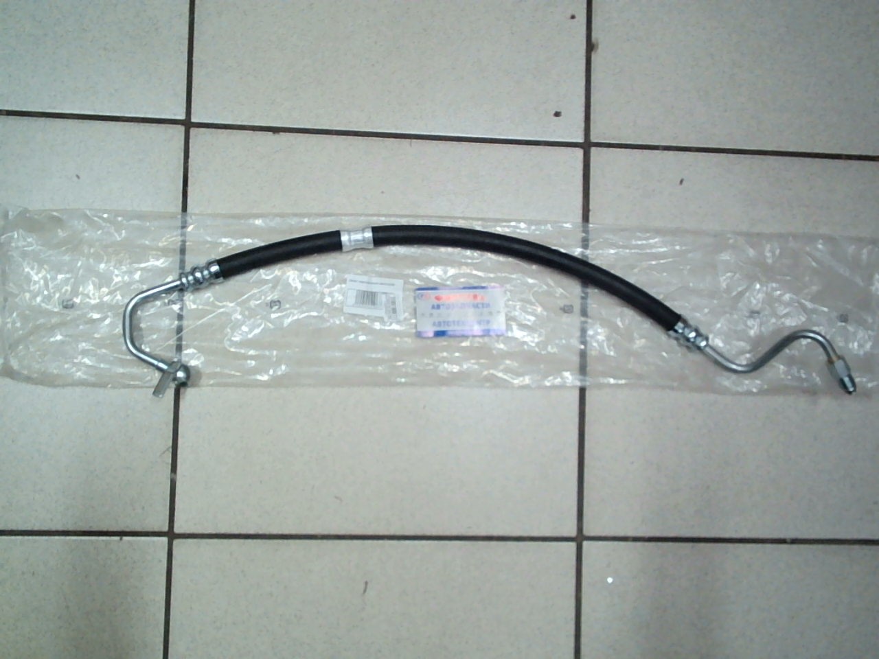 Шланг ГУР 44410-33180 TW /Toyota 2AZ Camry ACV40/ACV30/