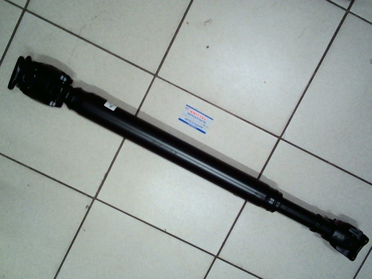 Вал Карданный 37110-60880 (DSP010A) TW /Задний Hilux Surf KZN185 '95-'98 ATM,  Prado KZJ95 RZJ95 '96-'02 ATM/