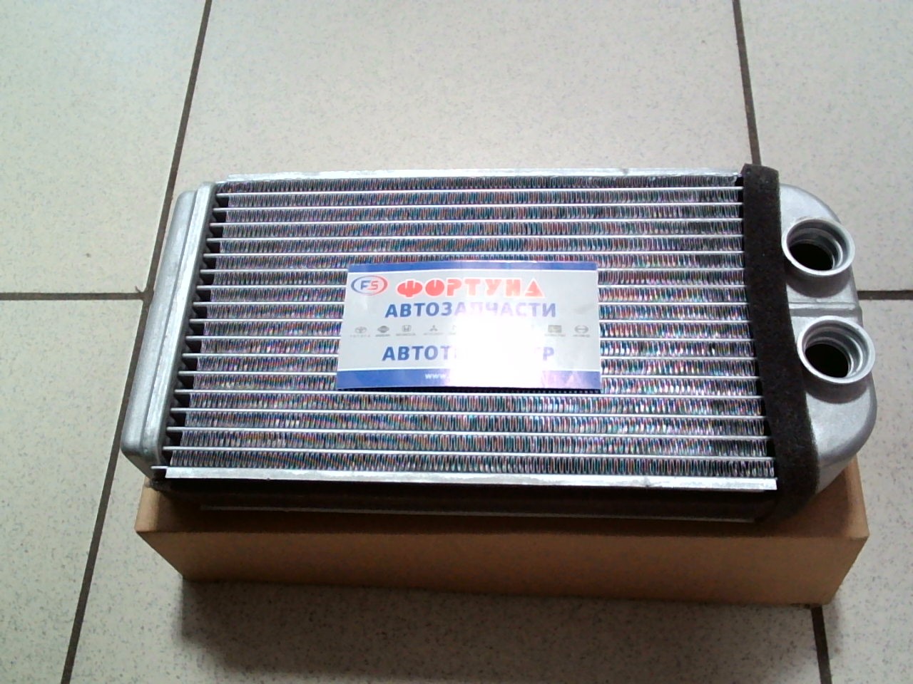 Радиатор отопителя NDH-2096 NARICHIN /HONDA CIVIC,  PARTNER '95-'01,  CR-V RD1 '99-'01/ (без трубок)