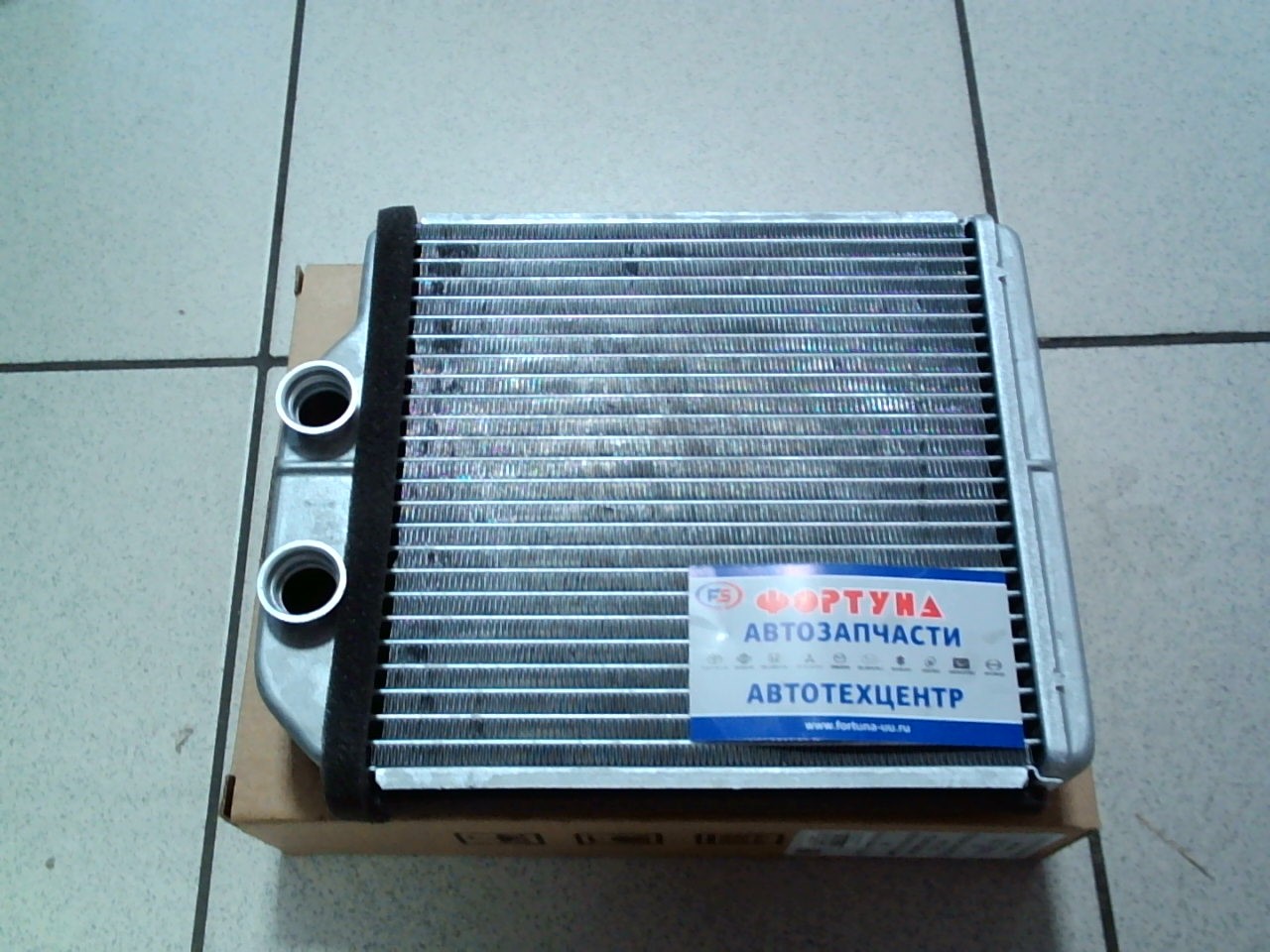 Радиатор отопителя NDT-2016 NARICHIN (толщина 36мм)/TOYOTA CORONA / CARINA / CALDINA 92-02 #T21# / IPSUM / GAIA #XM1# 96-01/ (без трубок)