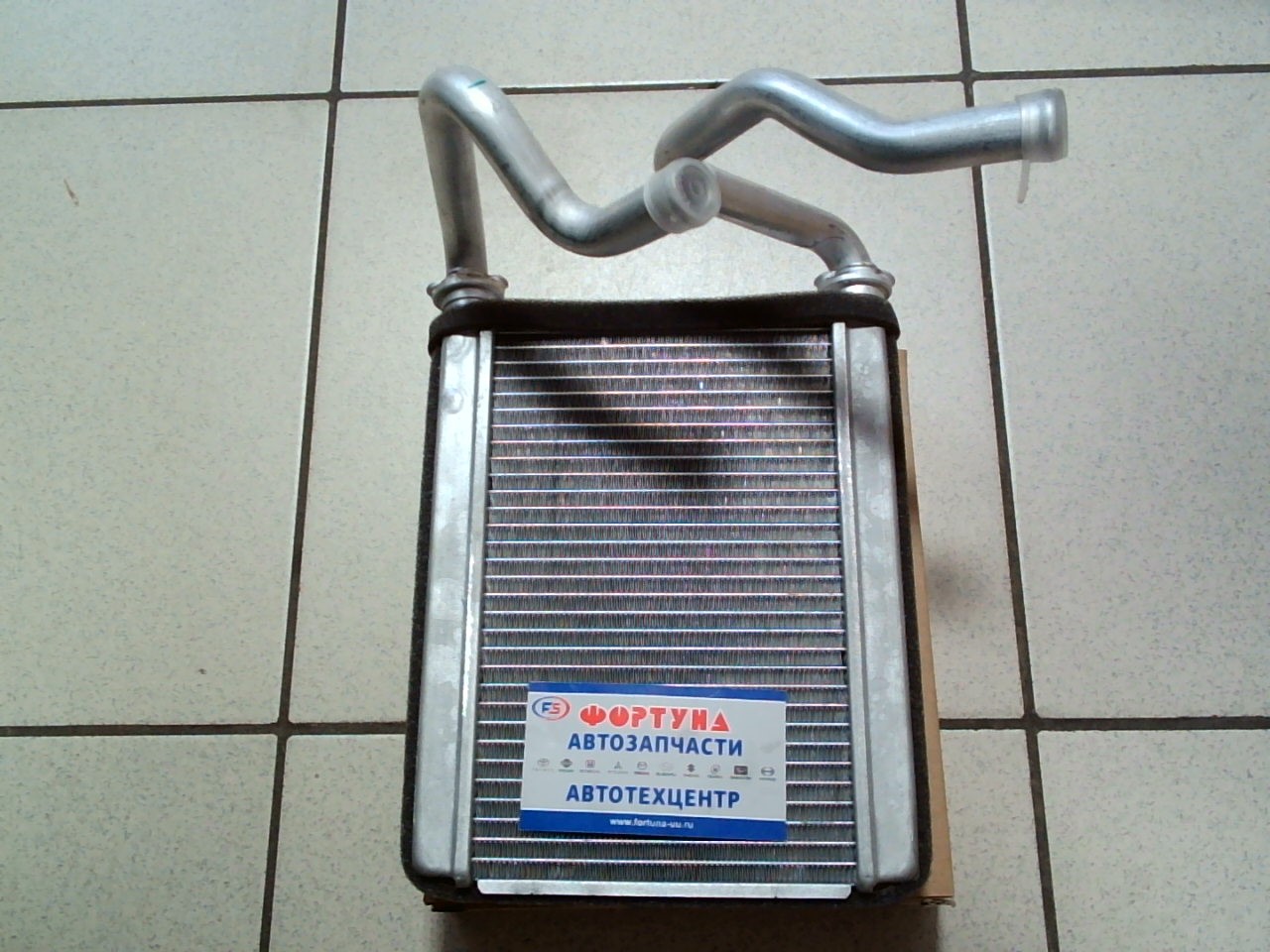 Радиатор отопителя NDT-2047 NARICHIN /TOYOTA VITZ / PLATZ / PROBOX / FUNCARGO 99-05/ (с трубками)