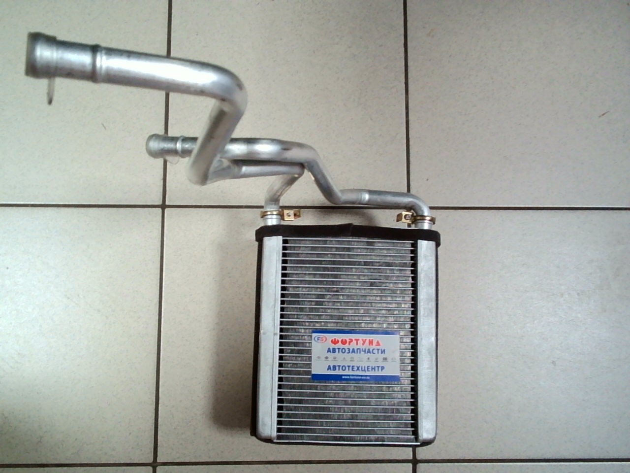 Радиатор отопителя NDT-2079 NARICHIN /TOYOTA LAND CRUISER 100 98-07/(толщина 42мм)