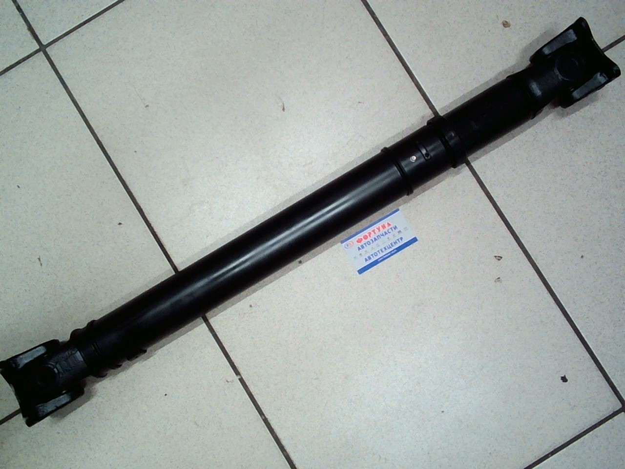 Вал Карданный 37140-60620 TW /L.C VDJ200  передний/