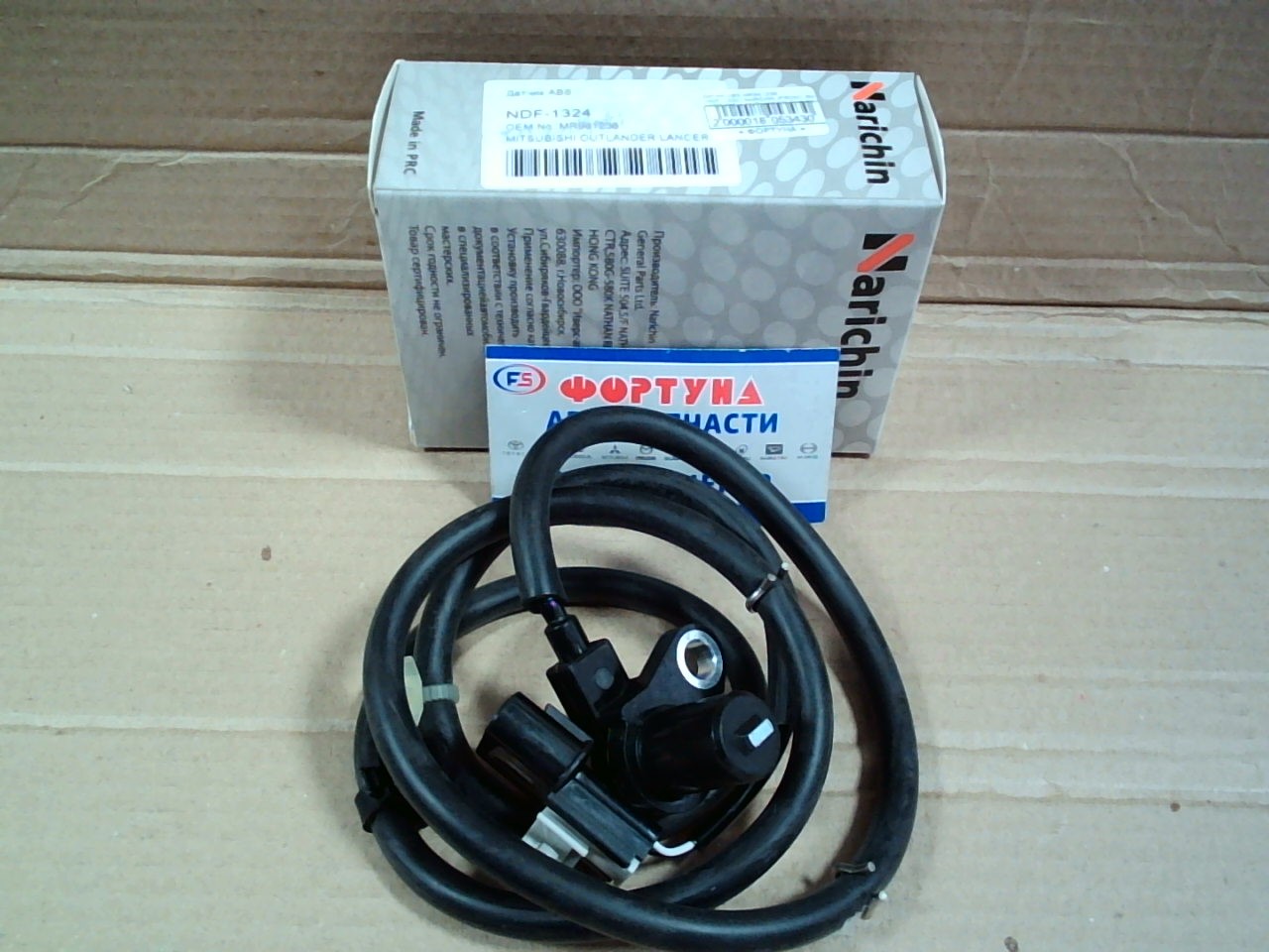 Датчик ABS MR961238 (NDF-1324) NARICHIN /FRONT RH MITSUBISHI OUTLANDER CU# '01-,  LANCER CS#A '00-,  DION/