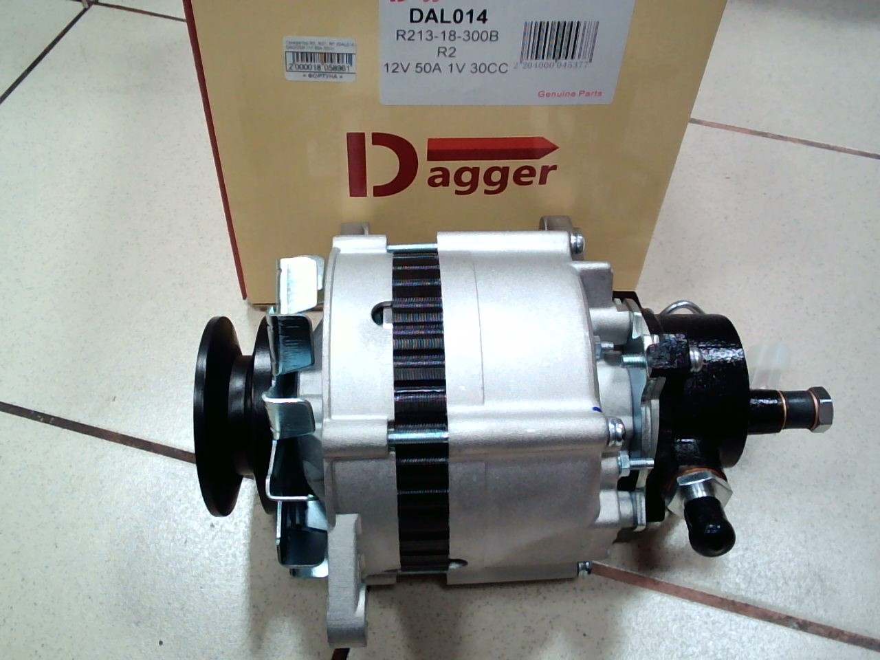 Генератор R2,  R2T,  RF (DAL014) DAGGER /12V 50A 30cc/ [R213-18-300C]