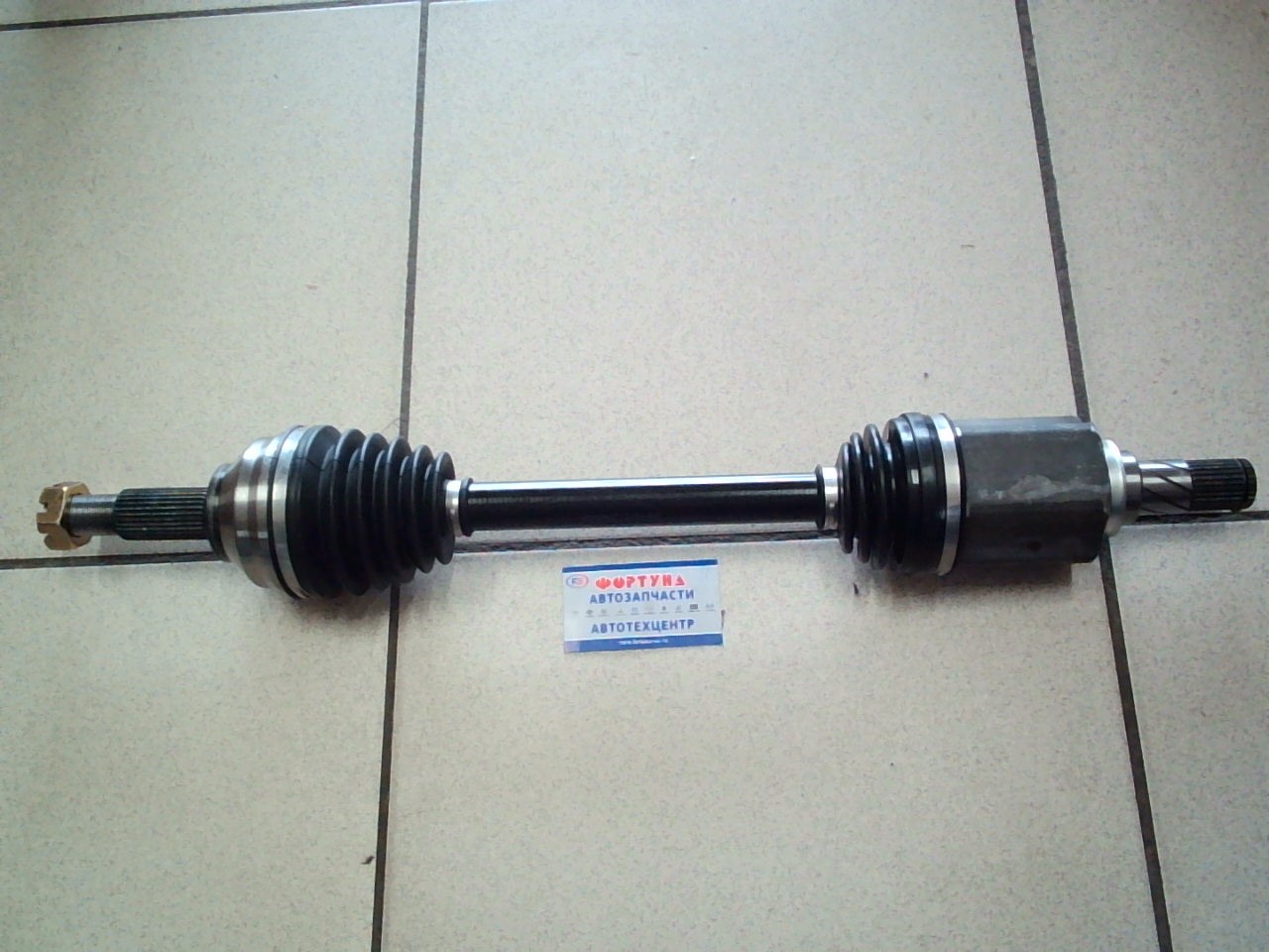 Вал Приводной в сборе 39101-JN00A TW /Левый Teana J32/