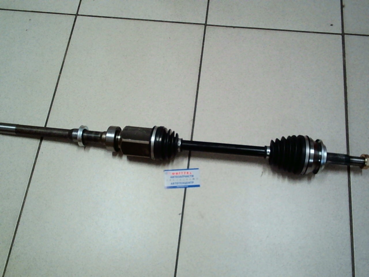 Вал Приводной в сборе 43410-42180 TW /Правый  RAV4 ACA33W,  ALPHARD.ANH25 ESTIMA 2AZFE/