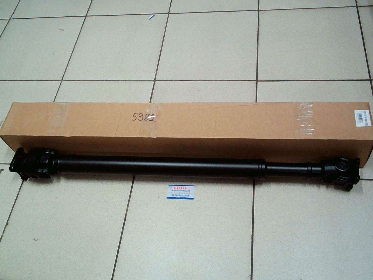 Вал Карданный 37110-60810 TW /задний Prado VZJ95 96-02 MTM,  Hilux Surf RZN185 95-02 ATM,  4Runner RZN185 95-00 ATM/