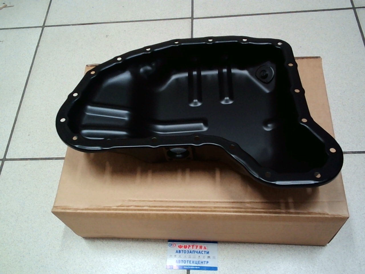 Поддон двигателя 12102-75010 TW /Prado TRJ12#,  TRJ15#,  Hiace,  Regius Ace TRH,  Fortuner TGN/