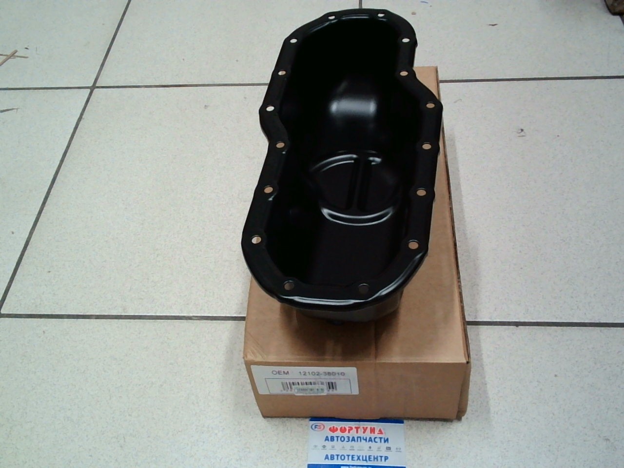 Поддон двигателя 12102-38010 DAGGER /Land Cruiser LX570,  URJ 200,  Tundra UPK/