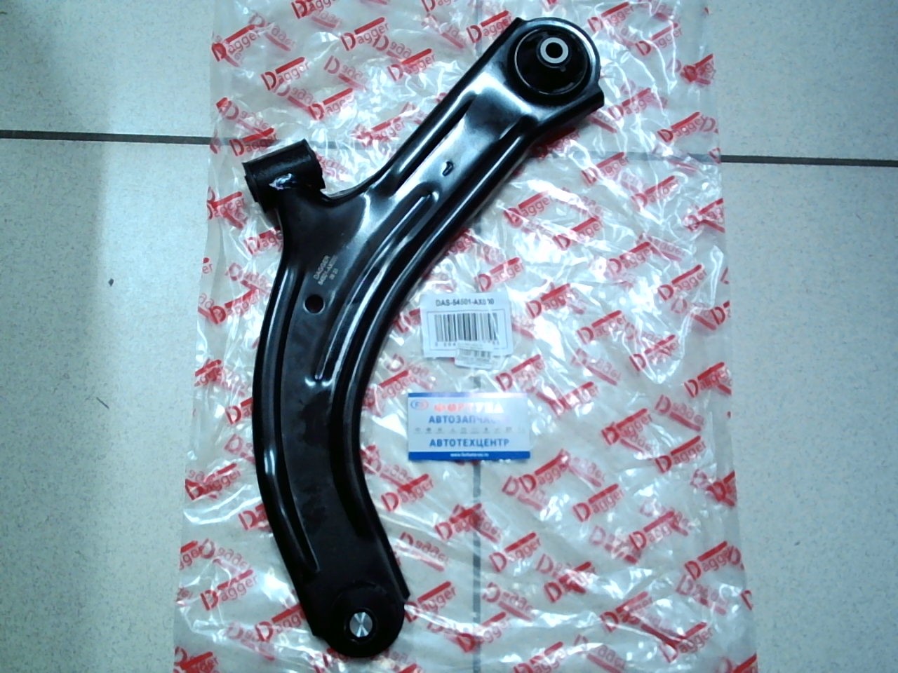Рычаг 54501-AX000 DAGGER /Передний Левый March,  AK12.Cube,  BZ11/