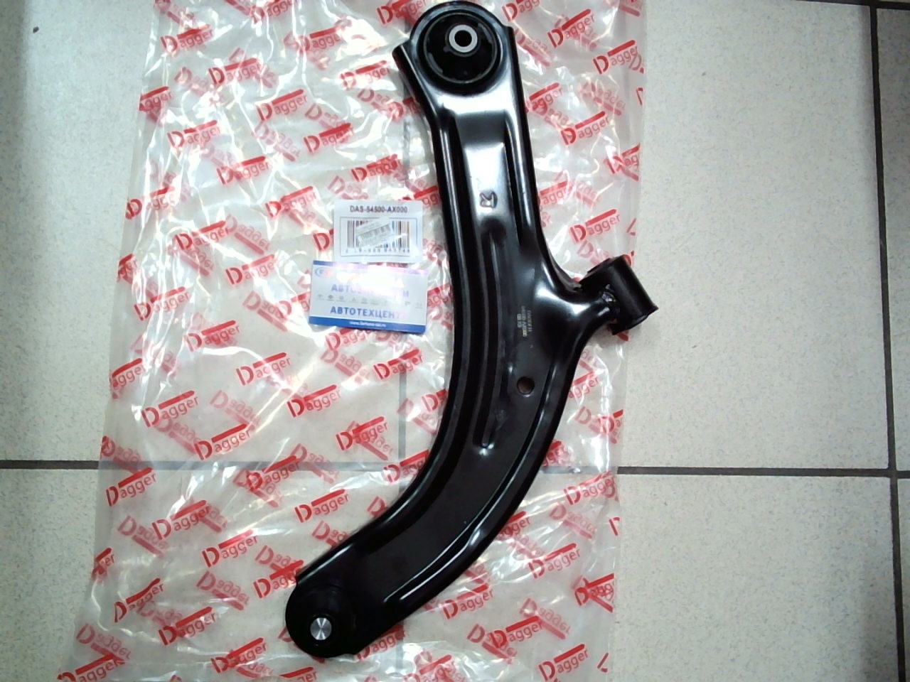 Рычаг 54500-AX000 DAGGER /Передний Правый March,  AK12.Cube,  BZ11/