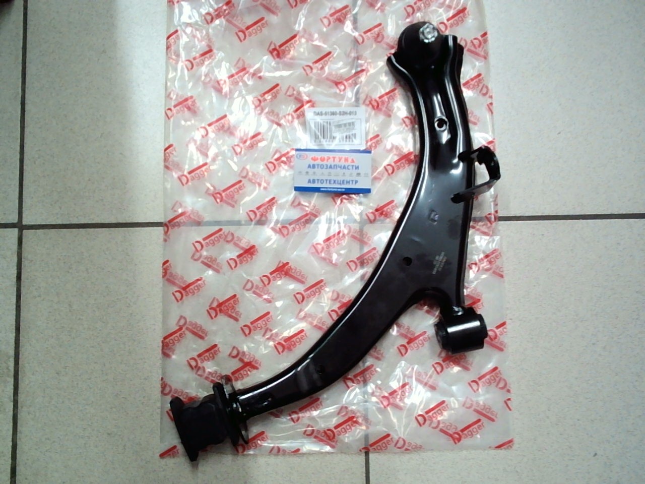 Рычаг 51360-S2H-013 DAGGER /Левый HR-V 1999-/