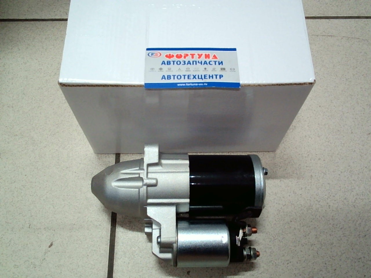 Стартер 4B10,  4B11,  4B12 (STMI016) TW /8T 1.4kw/