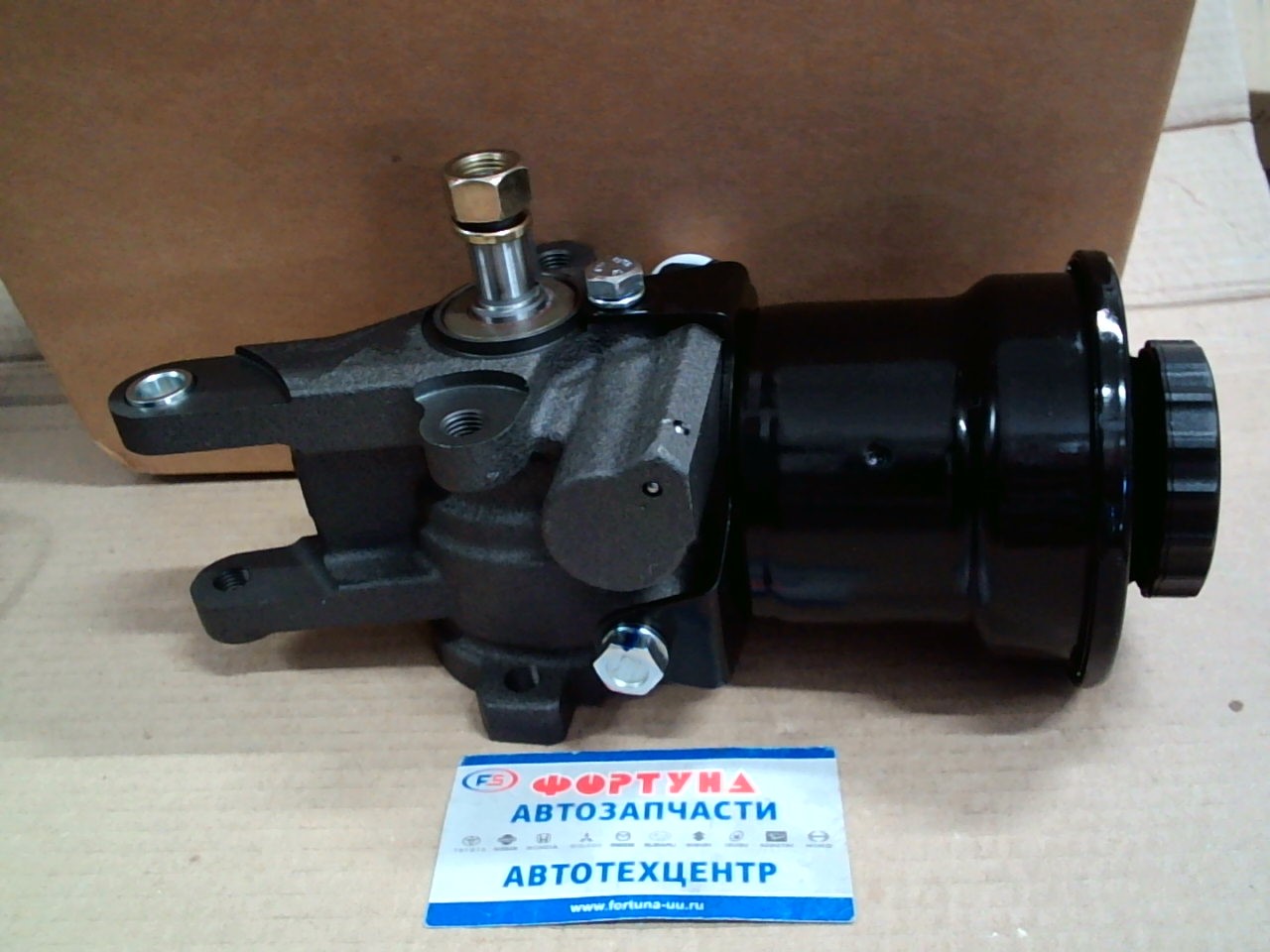 Насос гидроусилителя 44320-20530 (DPV127) DAGGER /AT191,  AT191G,  AT211,  AT211G/