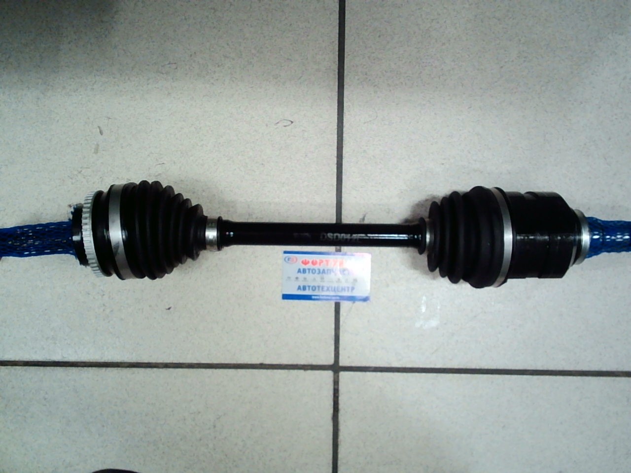 Вал Приводной в сборе 43420-05240 (DSD012L) DAGGER /FL Левый Avensis ZZT251, ZZT251L - 1ZZ-FE/(Шлицы Нруж.26T/Внут, 20T L=661mm)