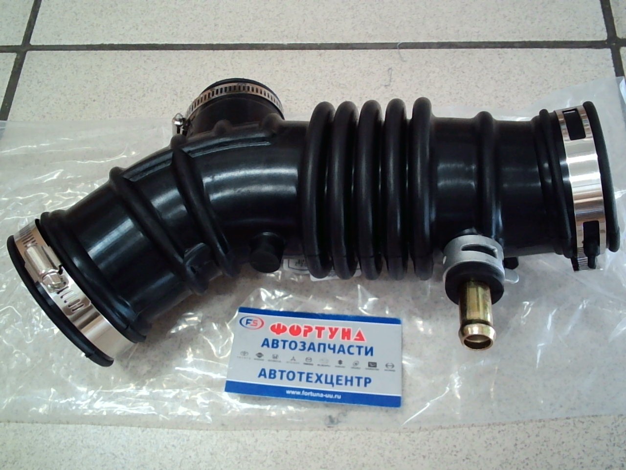 Патрубок фильтра воздушного 16578-6N000 TW /Bluebird Sylphy QG10,  QG18DE/