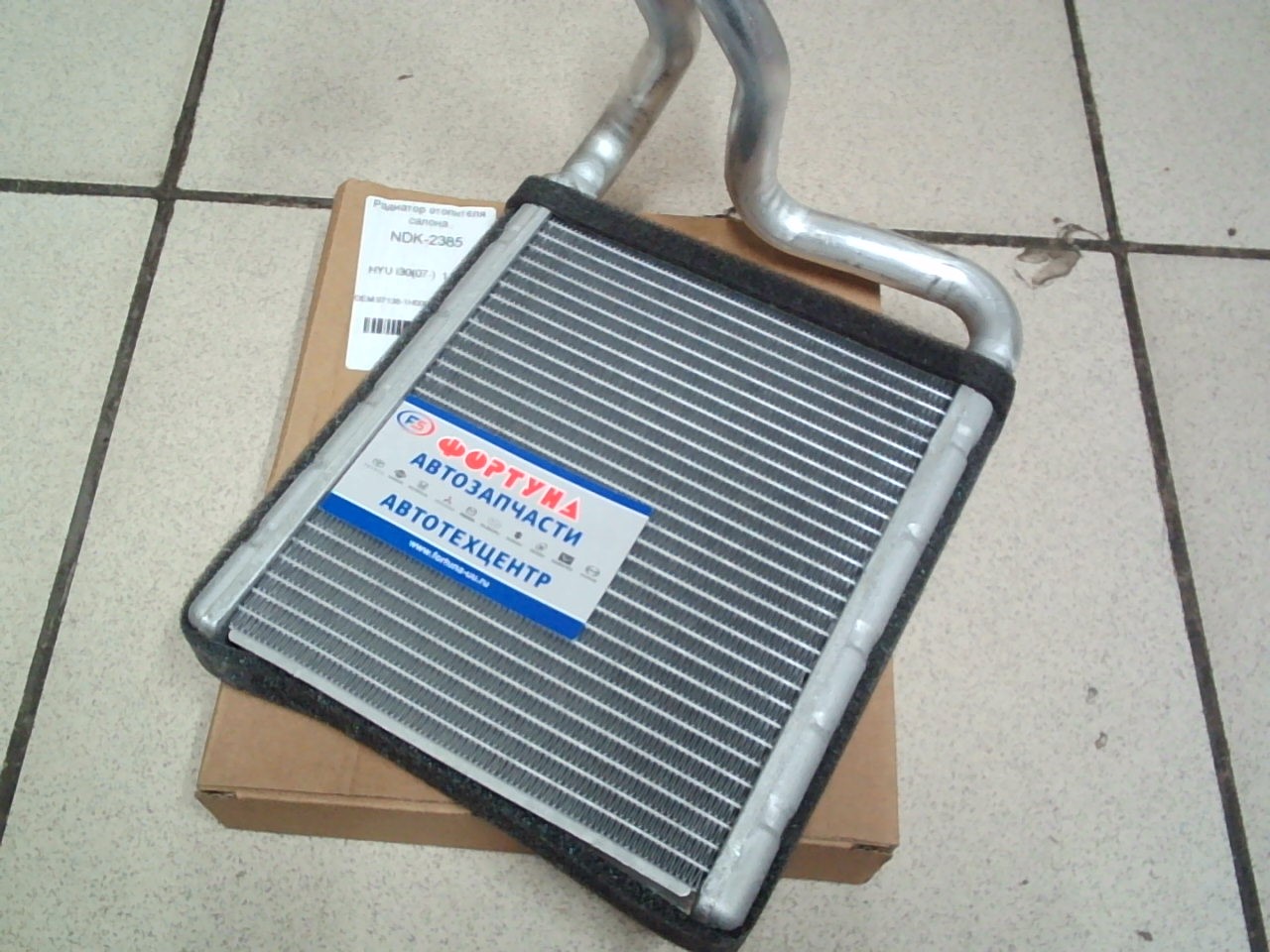 Радиатор отопителя NDK-2385 NARICHIN /HYUNDAI i30 '07- 1.4i16V/ (с трубками)