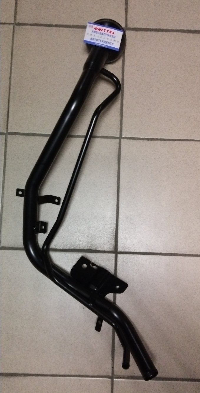 Горловина топливного бака 17221-8H31A TW /X-TRAIL NT30,  T30,  PNT30 QR20DE,  QR25DE/