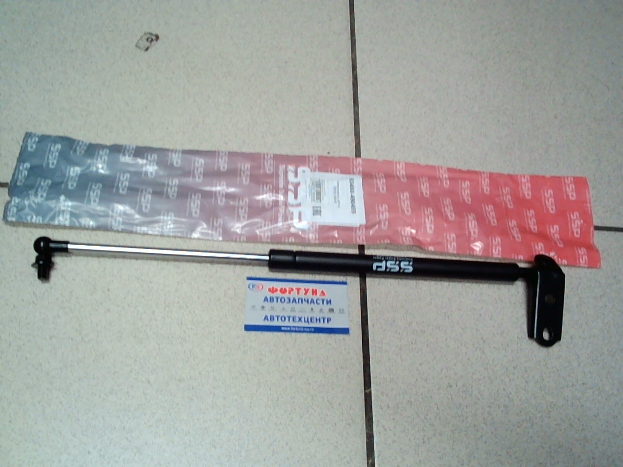 Газматики капота TOY HARRIER RX300 '97-'03 LH 53450-49045S SSP ( Общая длина 455 мм )