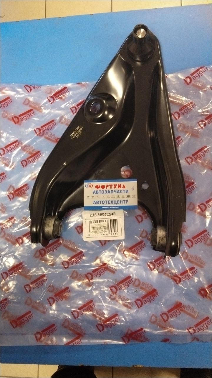 Рычаг 545010294R DAGGER /Передний Левый RENAULT DACIA LOGAN '12-'15/