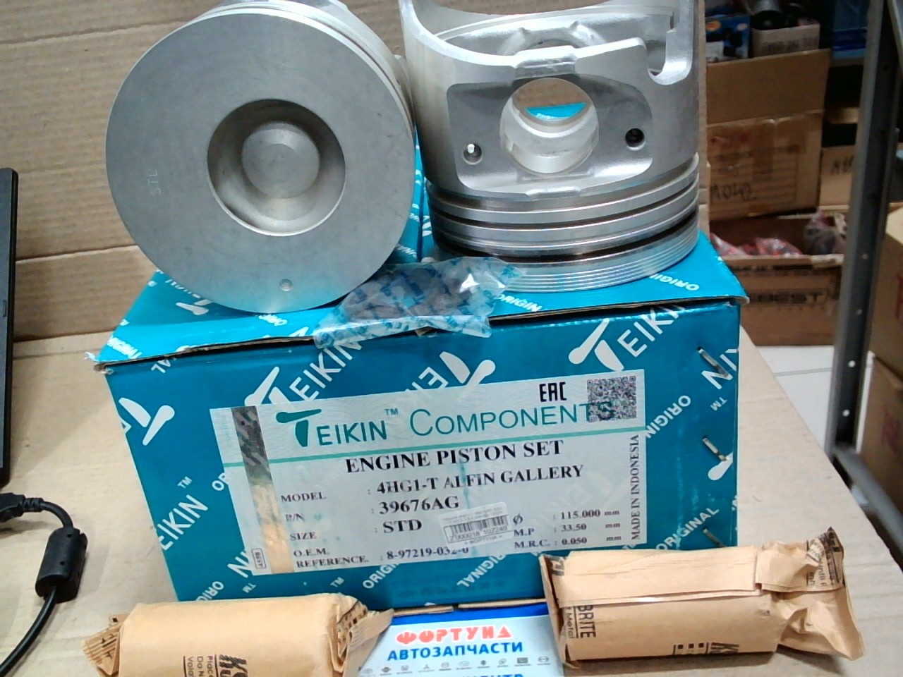 Поршня 4HG1-T 39676AG STD  TEIKIN ALFIN GALLERY